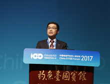 歐陽明高：下一步要大幅改進(jìn)電池性能 降低整車耗電