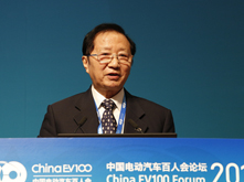 陳清泰：新能源汽車成長期應(yīng)掌握核心技術(shù)、打造自主品牌