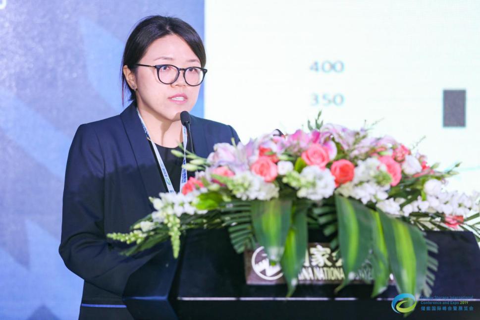 動(dòng)力電池帶動(dòng)儲(chǔ)能成本快速下降 2019年我國(guó)電化學(xué)儲(chǔ)能裝機(jī)將達(dá)1.92GW