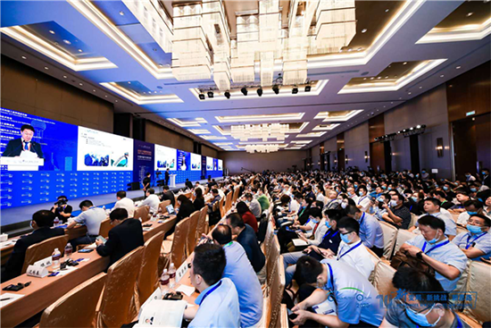 新變局 新挑戰(zhàn) 新思路 引領(lǐng)中國汽車新征程——2020中國汽車論壇在上海隆重召開