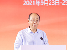 中國電池工業(yè)協(xié)會理事長劉寶生致辭