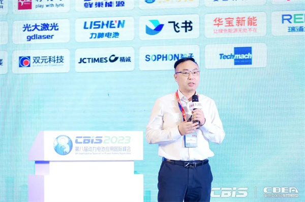 9000GWh！“百舸爭流”新能源電池萬億新藍(lán)海
