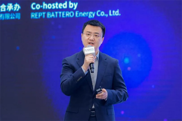 展灣科技亮相CIBF2024，為電池行業(yè)注入數(shù)智動(dòng)力